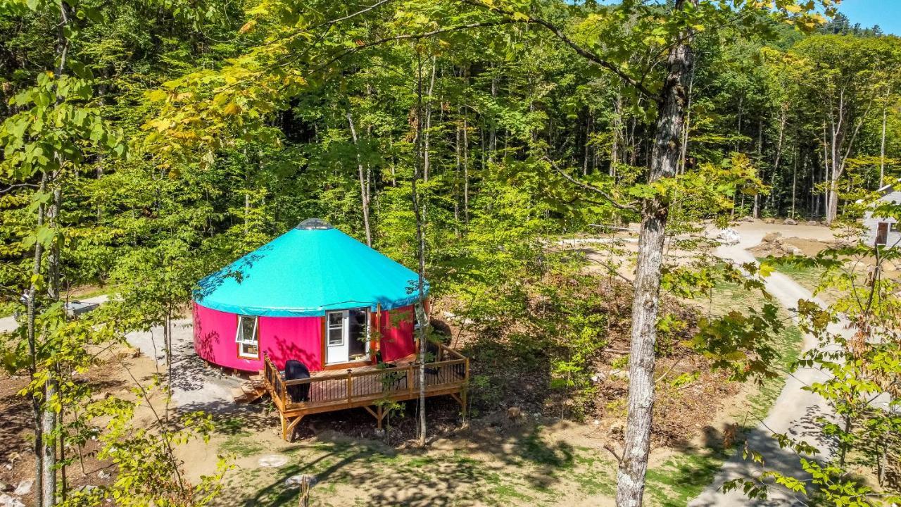 Notre-Dame-du-Laus Yourtes Glamping Du Poisson Blanc מראה חיצוני תמונה